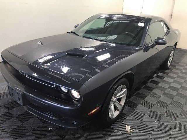 2017 Dodge Challenger Sxt 2dr Car Near Nashville 1039 Whole Inc Pre Owned 2017 Dodge Challenger Sxt