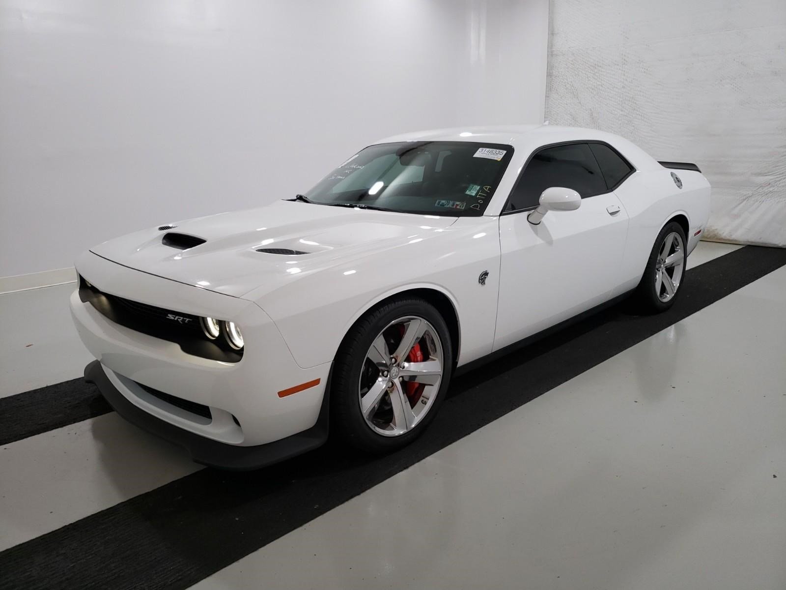 2015 Dodge Challenger Srt Hellcat 2dr Car Near Nashville 27776